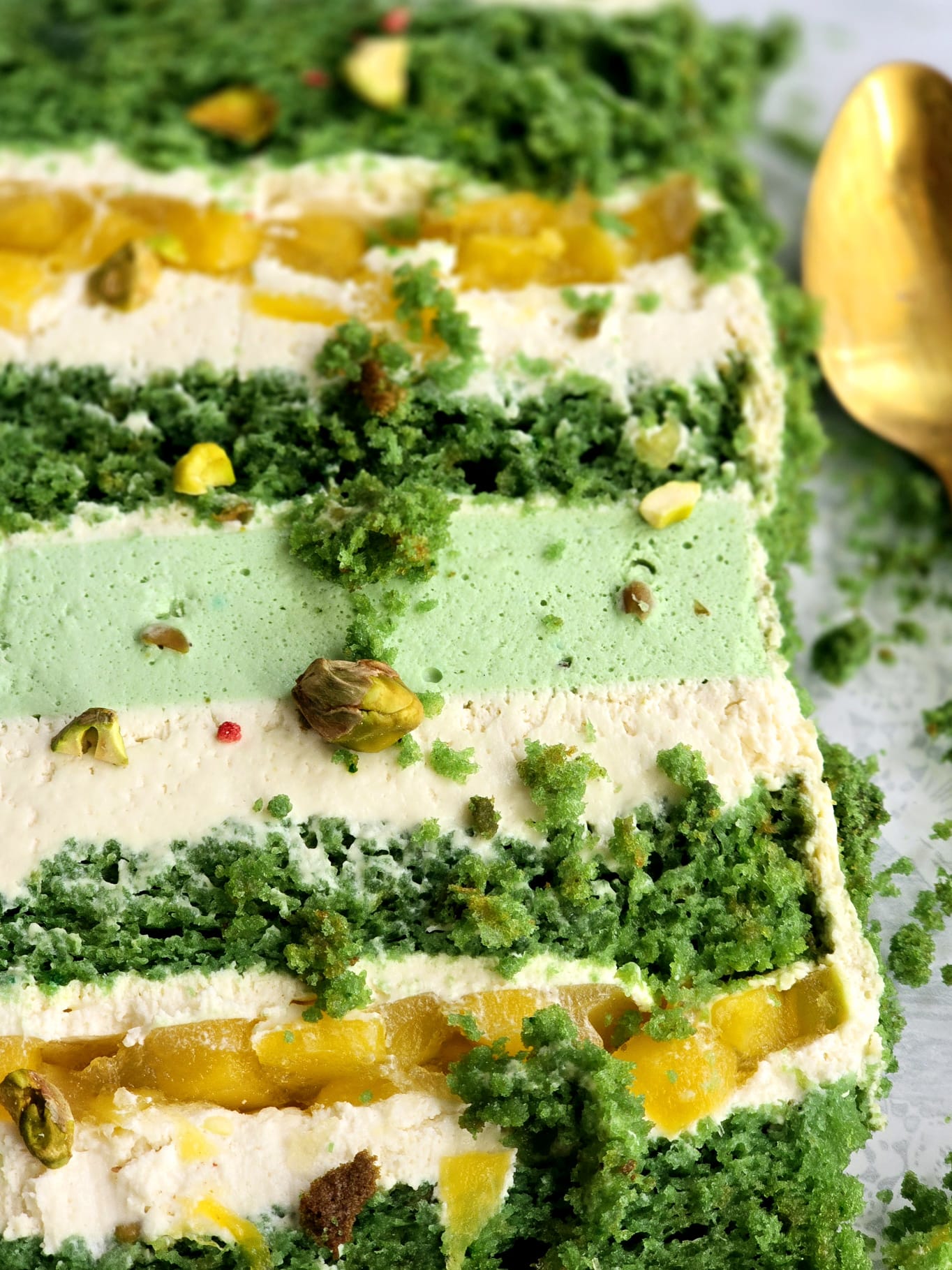 Pistachio Mango Ice Cream Cake